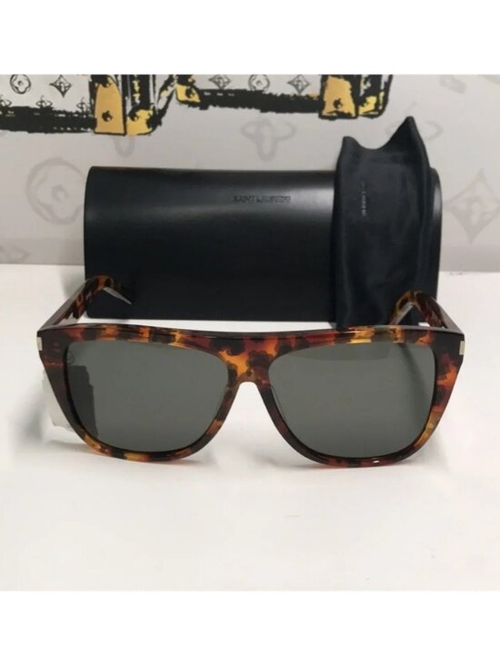 Tortoise Shell Sunglasses SL1 015 main image 10